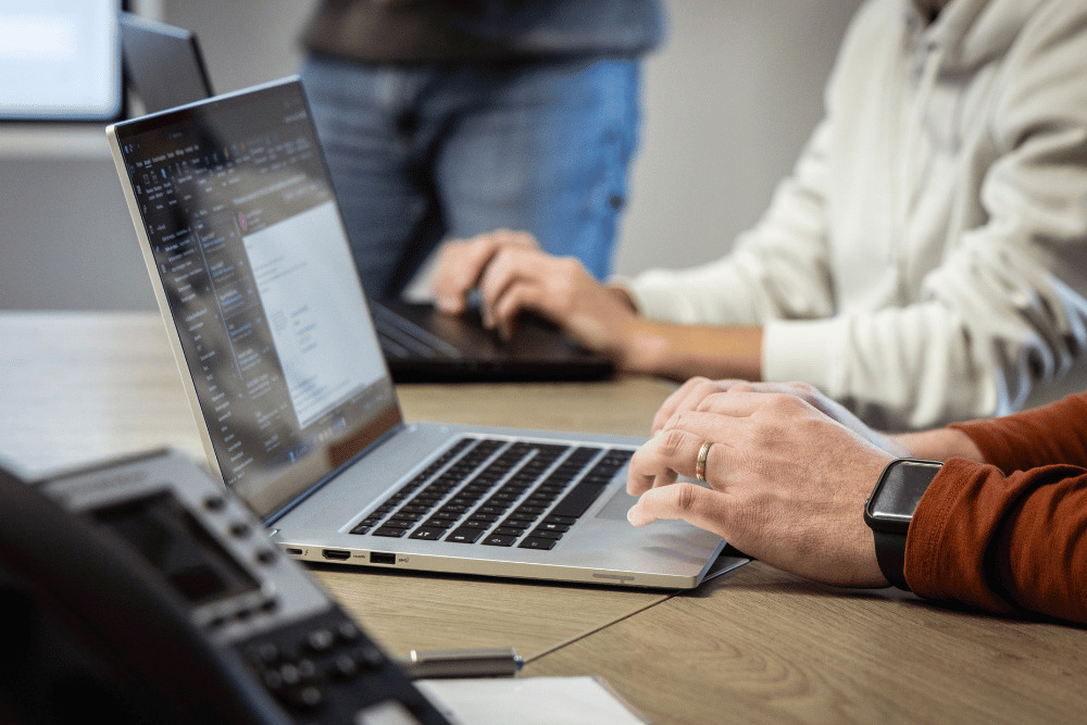 Maintenance ou nouveaux investissements : Comment optimiser votre budget informatique ?
